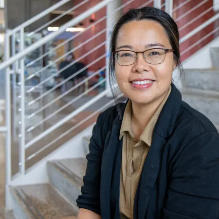 En Li, Associate Professor of Modern East Asian History at UT Dallas